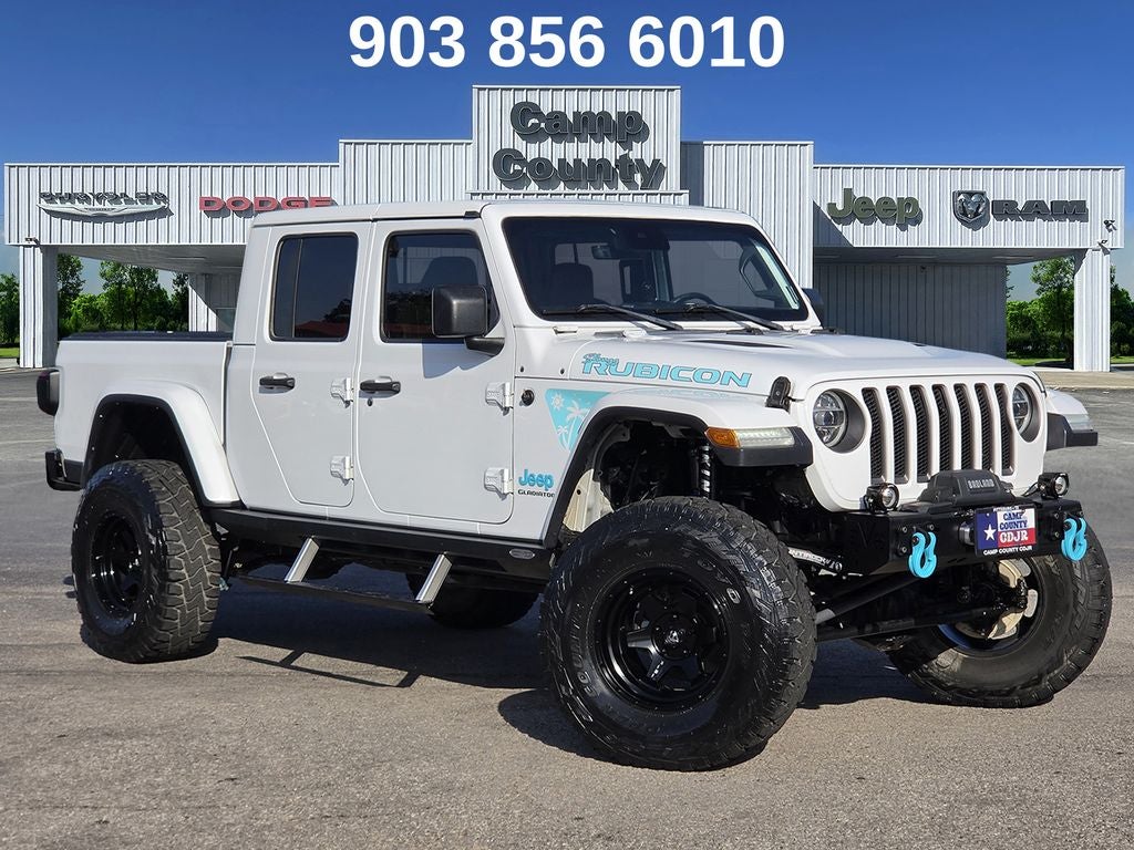 2020 Jeep Gladiator Rubicon in Bright White Clearcoat — front three-quarter view
