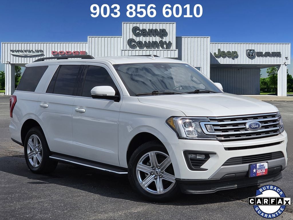2020 Ford Expedition XLT in White Metallic — front three-quarter view
