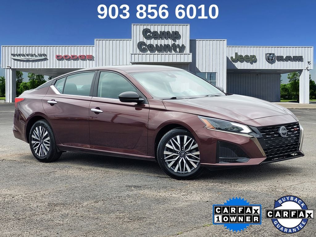 2025 Nissan Altima 2.5 SV in Garnet Pearl Metallic — front three-quarter view