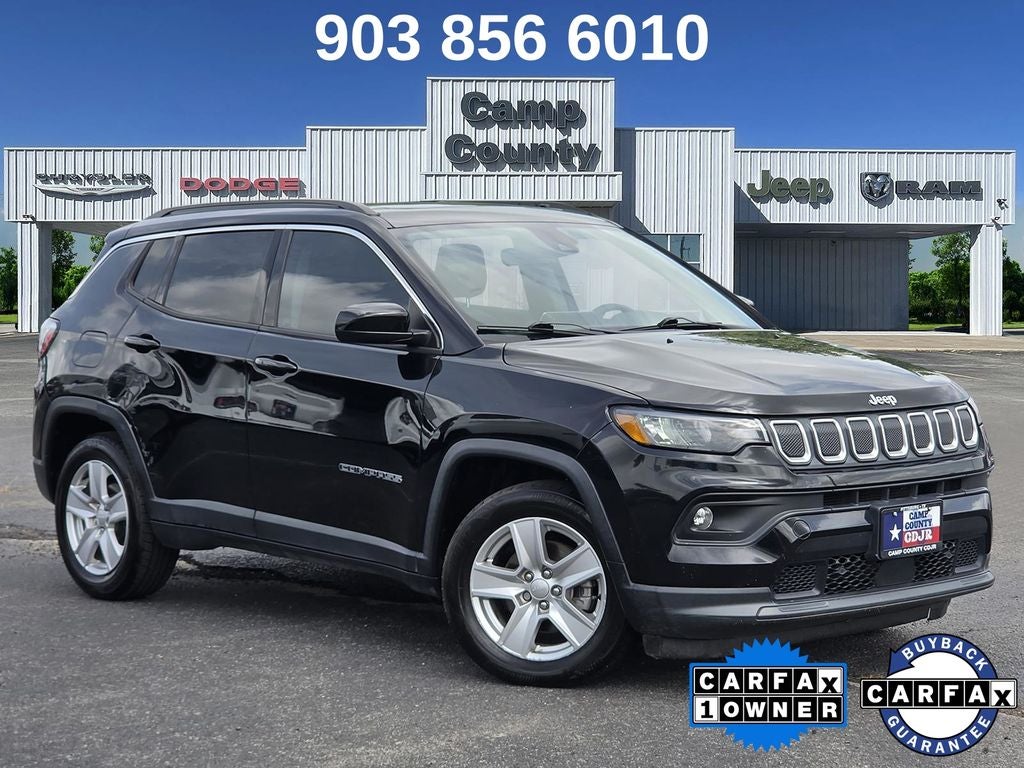 2022 Jeep Compass Latitude in Diamond Black Crystal Pearlcoat — front three-quarter view